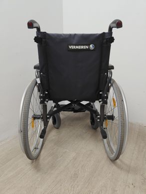 Кресло-коляска 44 см Vermeiren D200 б/у